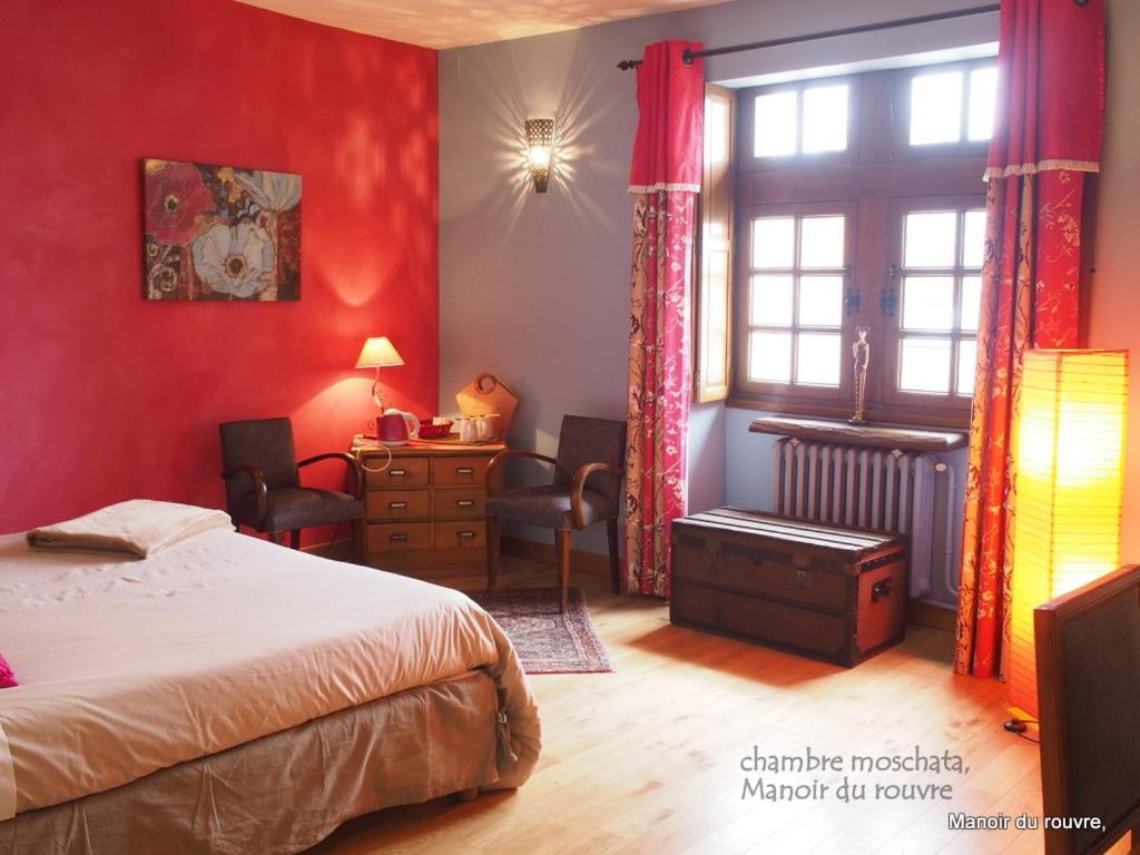 Manoir Du Rouvre Hotel Mettray Bagian luar foto
